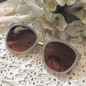 LOFT Harbour Island Sunglasses (Jade Green - Juniper Mist)